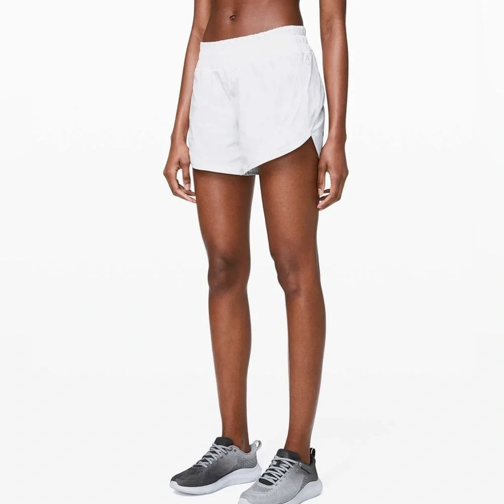Lululemon Track That Lined White Short 5” Size 4